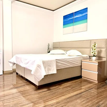Aqua Vista White Tower Mamaia Studio Lux Vedere Mare Si Lac - Mic Dejun Inclus Apartment