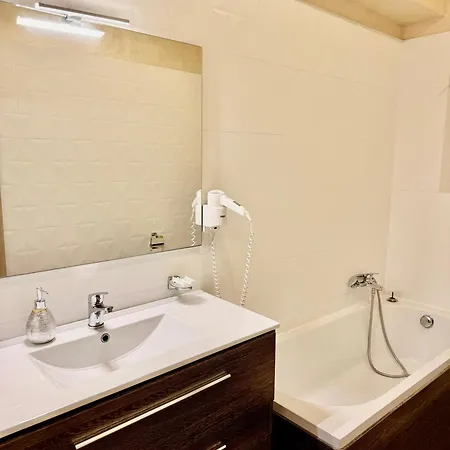 Aqua Vista White Tower Mamaia Studio Lux Vedere Mare Si Lac - Mic Dejun Inclus * Mamaia
